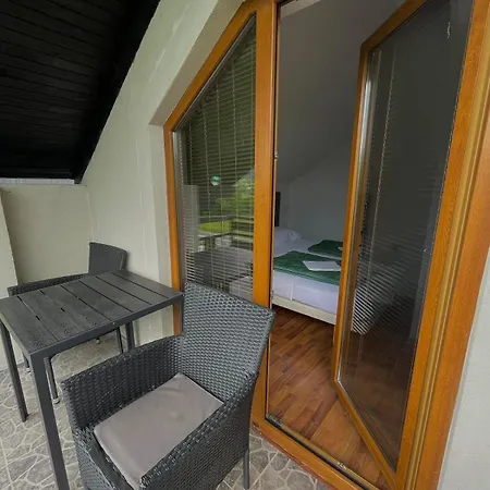 Dreams Lohovo Apartment