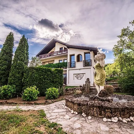 Apartment Dreams Lohovo