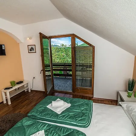 Dreams Lohovo Apartment