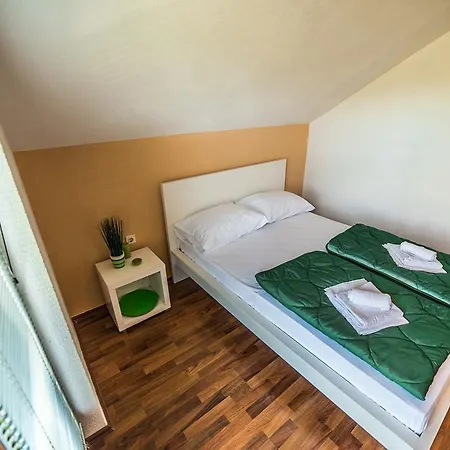 Apartment Dreams Lohovo *