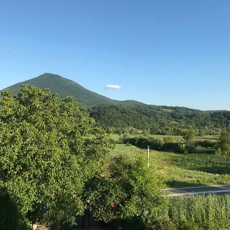 アパート Dreams Lohovo